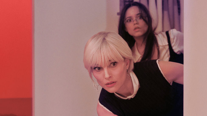 Film 'The Gallerist' Pertemukan Jenna Ortega dan Natalie Portman dalam Kisah Dunia Seni yang Absurd