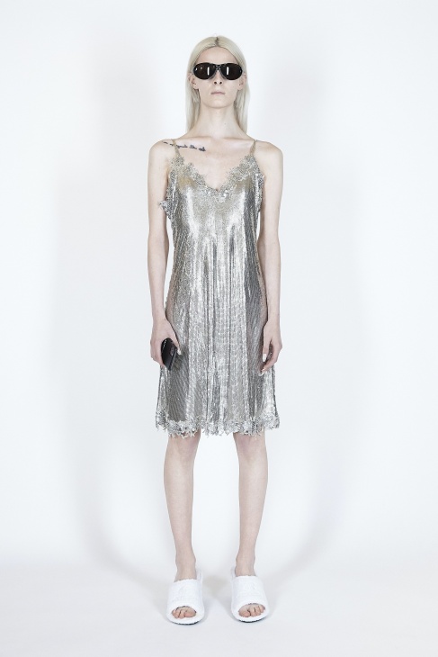 BALENCIAGA SPRING-21-RTW. (Foto Vogue)
