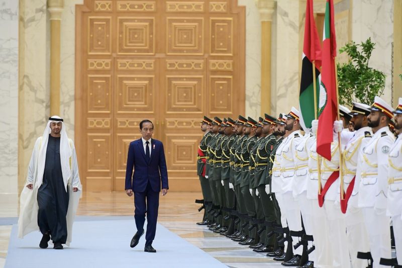 Presiden MBZ Sebut Persatuan Emirat Arab Jadi Negara ke-2 Jokowi
