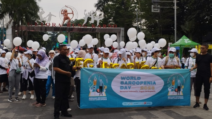 Mengenal Lebih Jauh tentang Sarkopenia di Car Free Day Jakarta