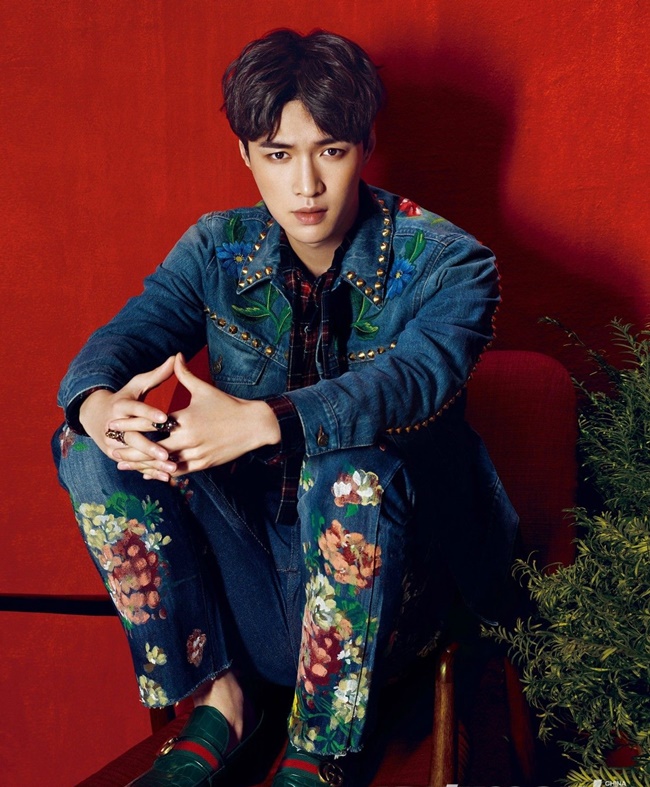 Lay EXO