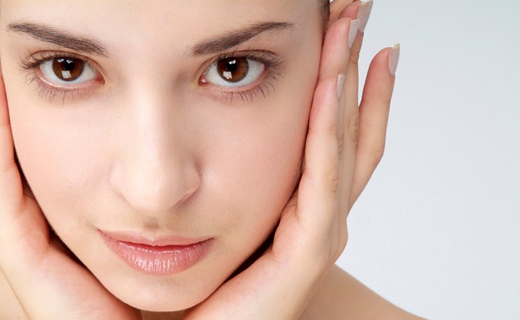 10 Tips Cantik Alami Tanpa Make Up yang Bikin Anda Tampil Percaya Diri