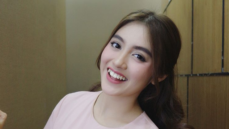 Beberapa Penyebab Terciptanya Gigi Gingsul, Bukan Hanya Faktor Genetik