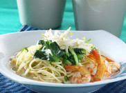 Pagi Dingin Berangin Jadi Hangat dengan Mi Kuah Udang