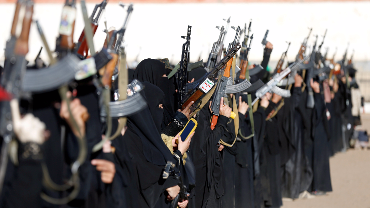 Milisi Houthi Tembak Rudal Balistik ke Bandara Internasional Raja Khaled
