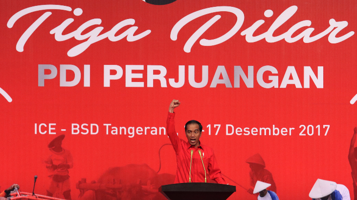 Tampil Beda, Simbol dan Bahasa Tubuh Jokowi untuk PDI Perjuangan