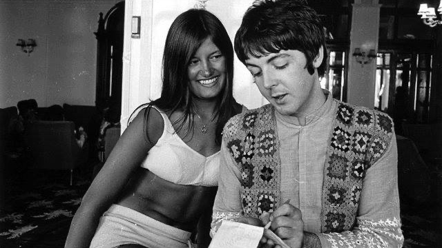Paul McCartney Tak Mau Berikan Tanda Tangan dan Ajakan Selfie