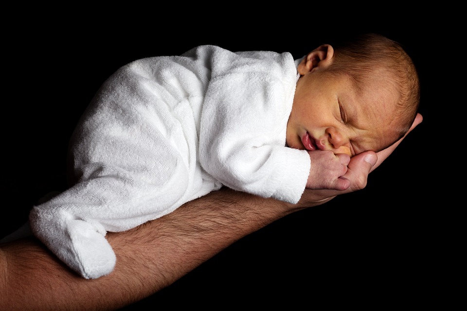 Membuat berat badan bayi rendah (Sumber: Pixabay/PublicDomainPictures)