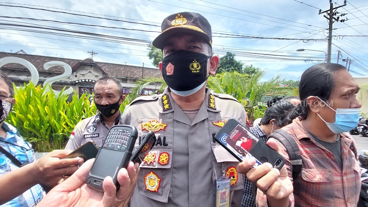   Kabid Humas Mewakili Kapolda Jawa Tengah Irjen Ahmad Luthfi. (MP/Ismail)