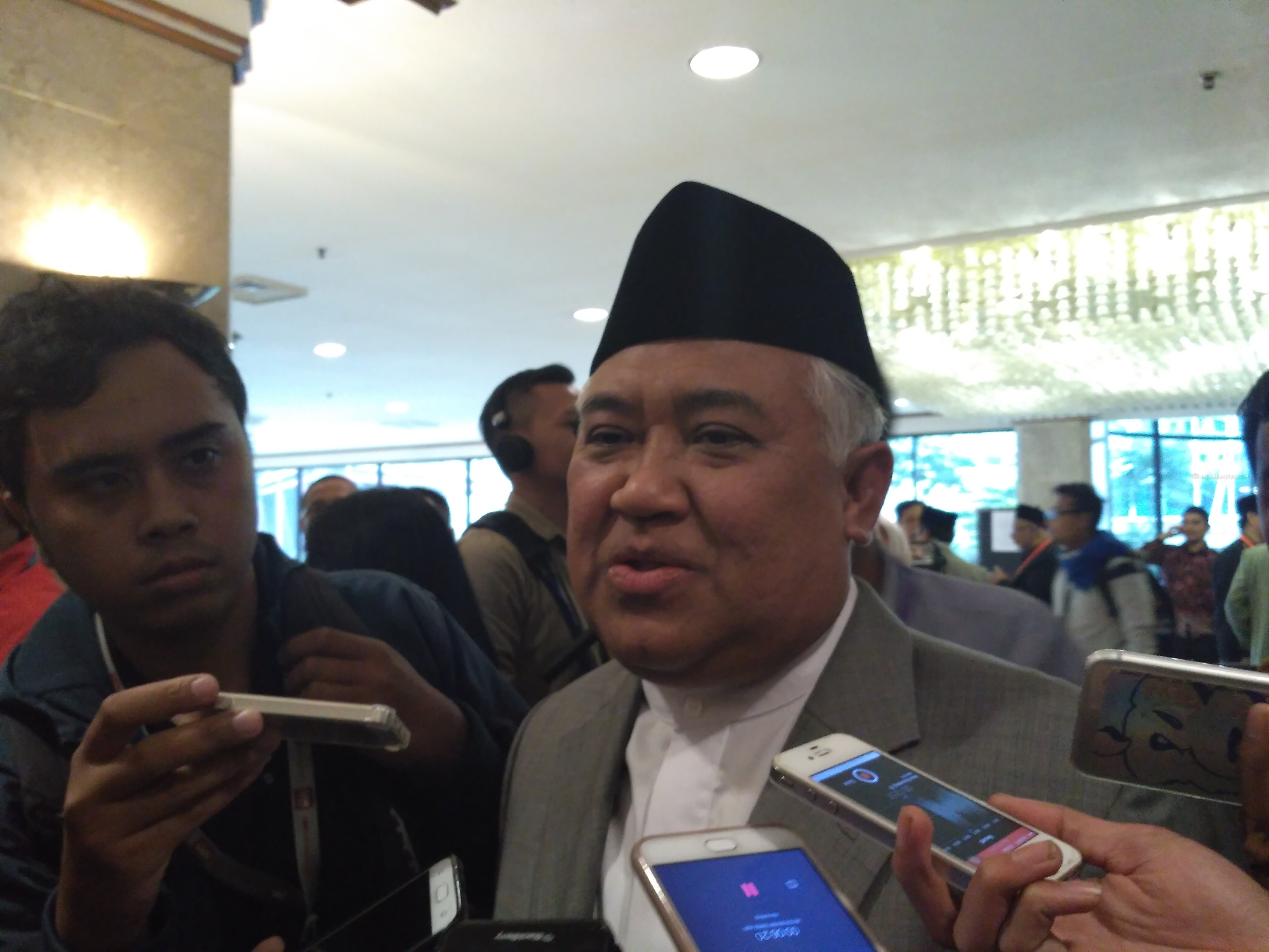 Tolak Wacana Potong Gaji PNS untuk Zakat, Ini Penjelasan Din Syamsuddin