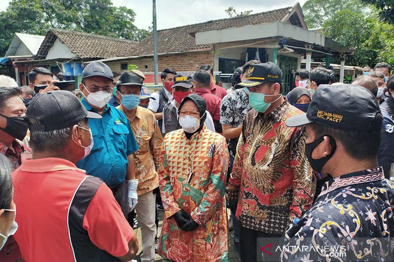 Jokowi Ingatkan Penerima Bansos Tunai Tidak Beli Rokok