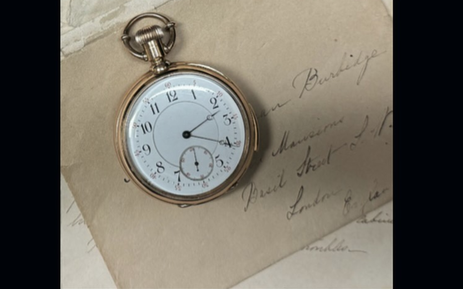 Jam Tangan Pengingat Kisah Cinta di Titanic Terjual Rp 39 M, Pemiliknya Memilih Mati Bersama di Atas Kapal