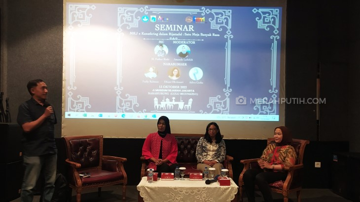 Ragam Menu Rijsttafel, Sajian Lengkap Tiga Budaya