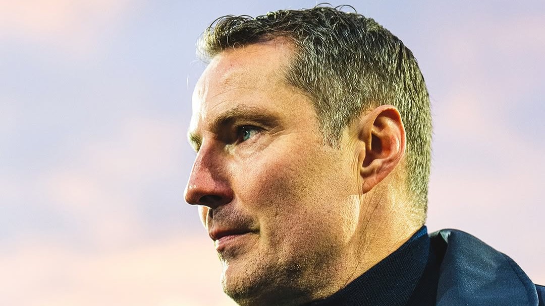 Jelang Lawan AC Milan, Feyenoord Malah Pecat Brian Priske
