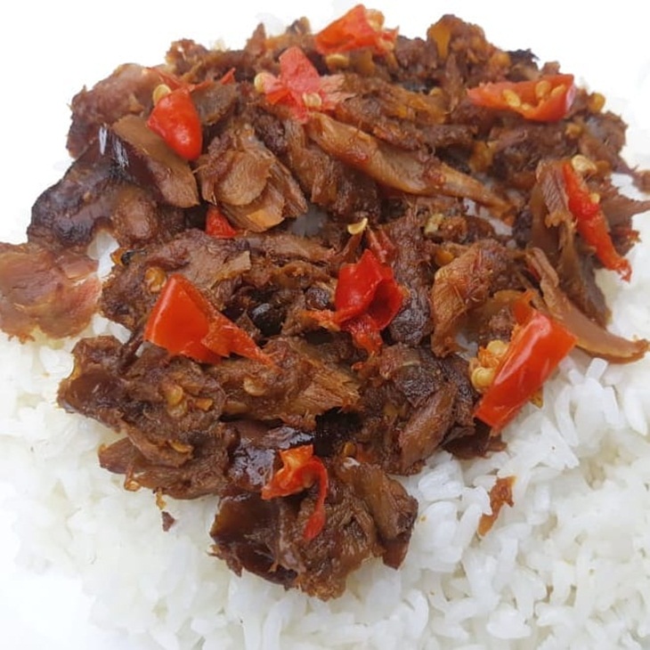 Cakalang fufu. https://www.instagram.com/dong_alo)