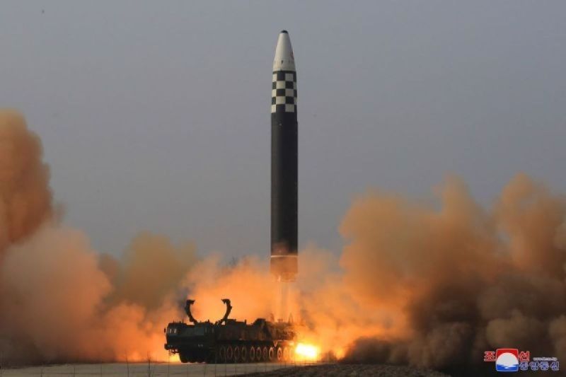 Korea Utara Klaim Sukses Luncurkan Rudal Balistik Jarak Menengah Baru