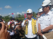 Luhut Minta Masyarakat Dukung Pembangunan Tol Serang - Tanjung Lesung