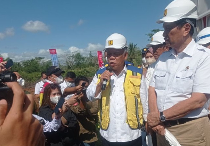 Luhut Minta Masyarakat Dukung Pembangunan Tol Serang - Tanjung Lesung