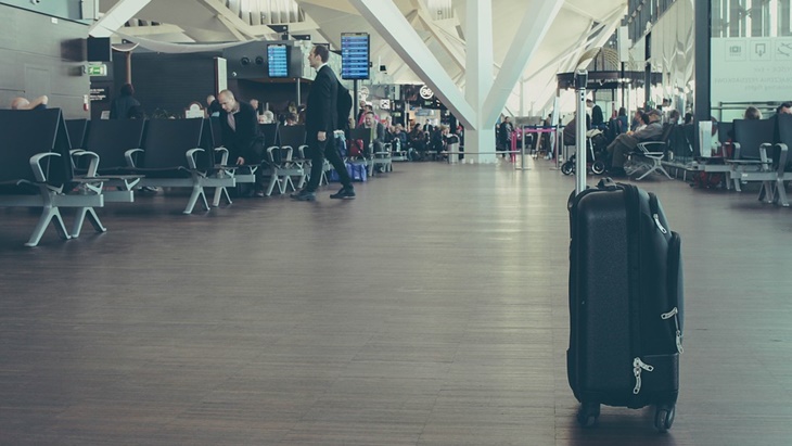 Enggak Pakai Ribet, Ini 5 Tips Melewati Pemeriksaan Bandara Dengan Cepat