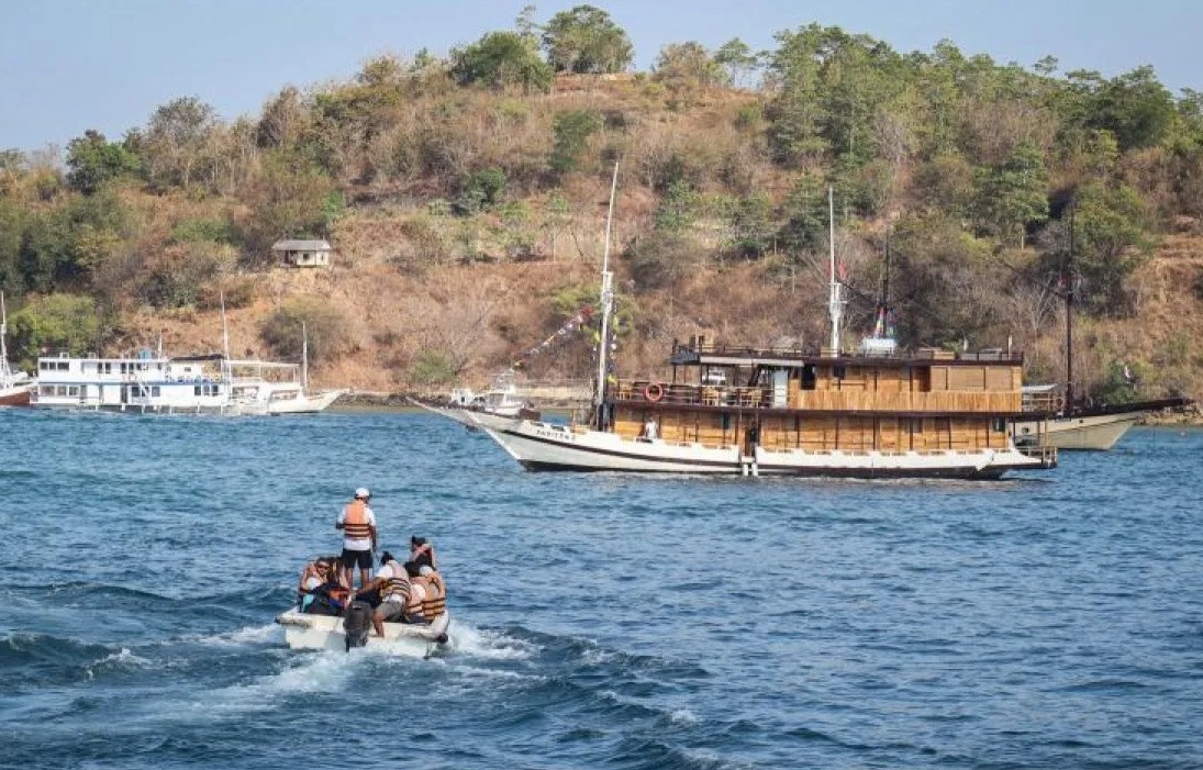 Pariwisata Labuan Bajo Berangsur Pulih Usai Gempa, Taman Nasional Komodo Tetap Buka