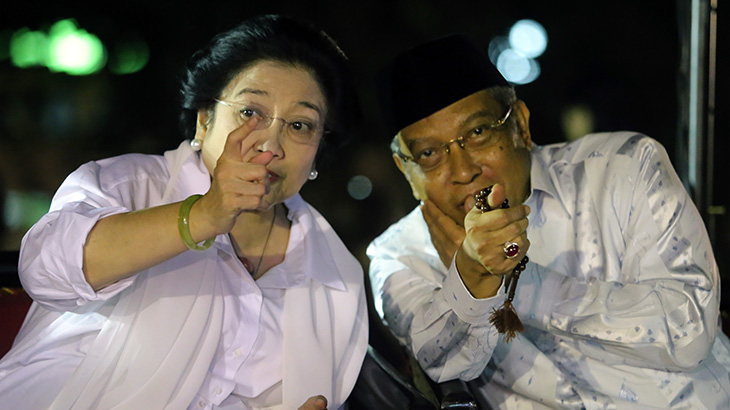 Megawati Minta Tidak Gampang Mutung