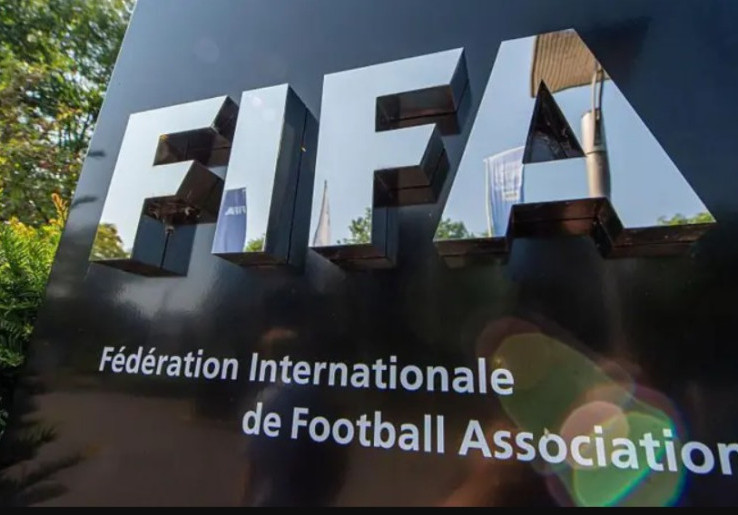 Drama FIFA vs UEFA Makin Panas, Kampanye Hitam hingga Ancaman terhadap Gianni Infantino