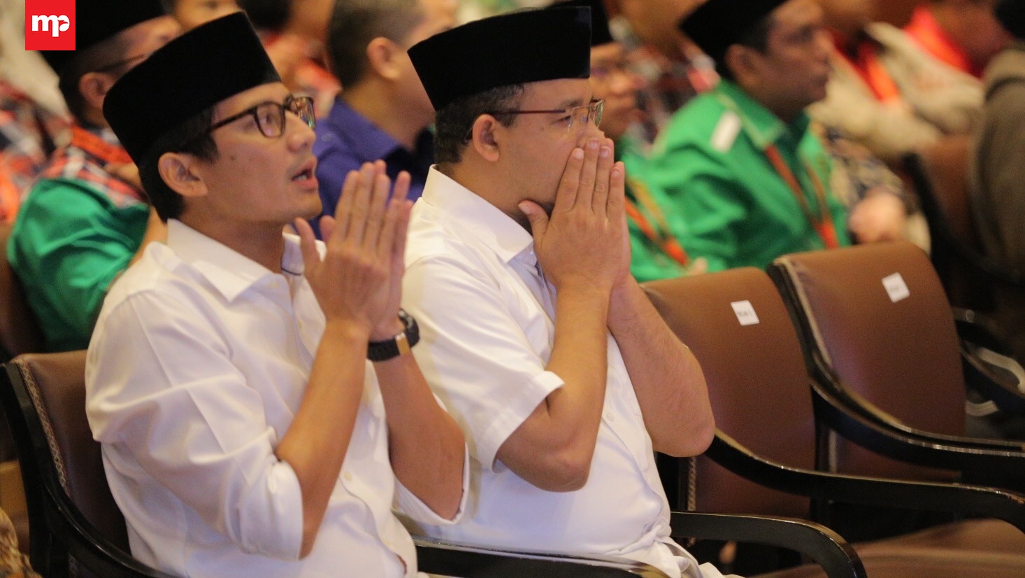 Survei Median: Anies-Sandi Ungguli Ahok-Djarot