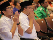 Survei Median: Anies-Sandi Ungguli Ahok-Djarot