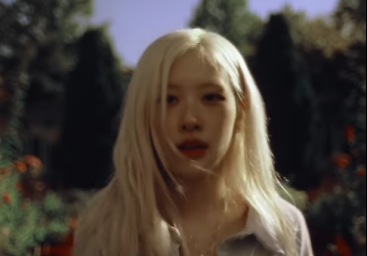 Lirik Lagu Stay A Little Longer Rose BLACKPINK, Lengkap dengan Makna dan Terjemahan