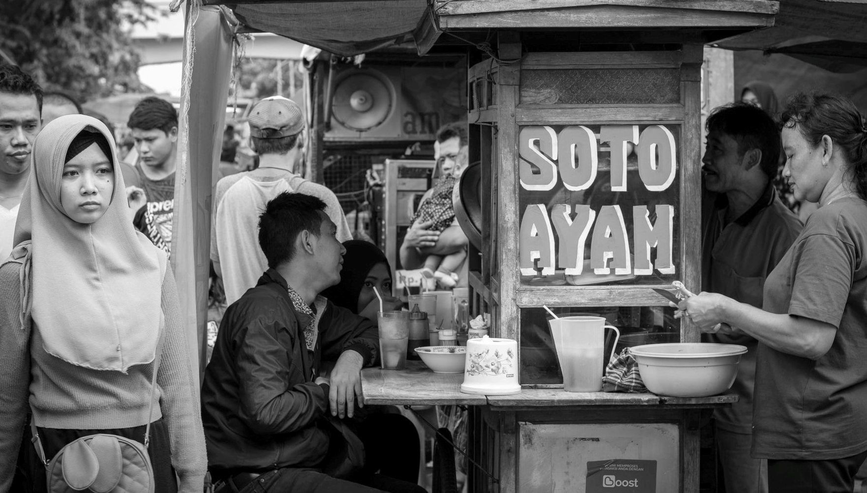 Soto Selain Nikmat Menyegarkan Juga Menyehatkan