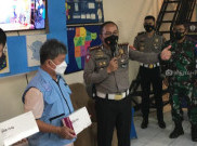 Polda Metro Tracing Pemudik di Kampung Makassar