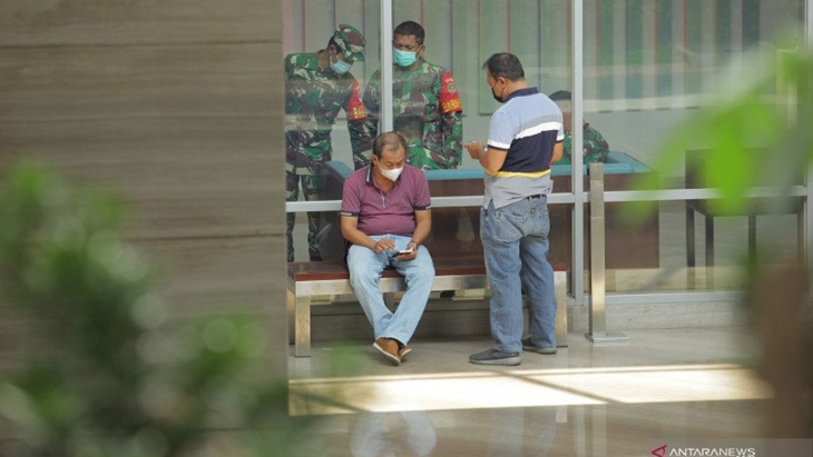 Bantu Loloskan WNI dari India Tanpa Karantina, Tiga Orang Ditangkap