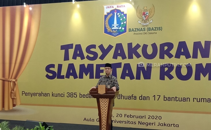  Bedah Rumah Warga, Anies Minta Kaum Dhuafa Doakan Pegawai Pemprov DKI