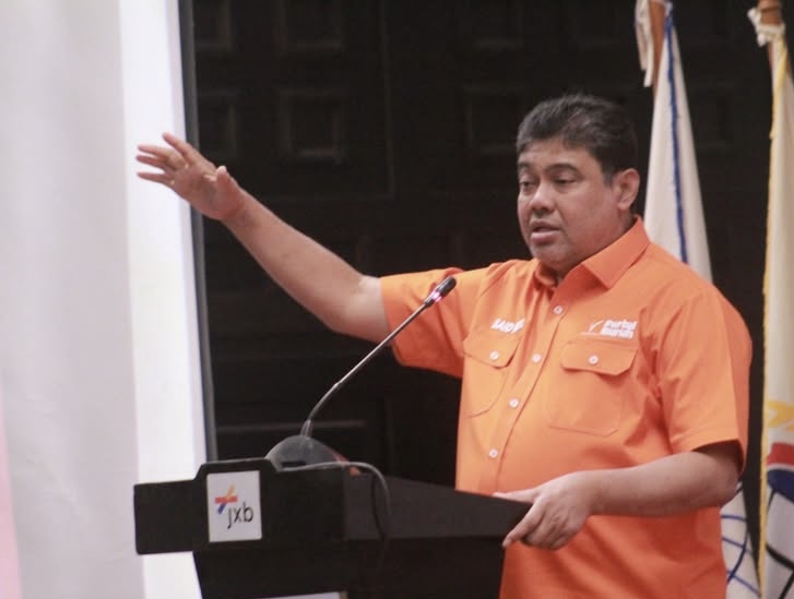 Tak Terima Anggota Dewan Dapat Gaji Tinggi sementara Rakyat Hidup Susah, Elemen Buruh Akan ‘Geruduk’ DPR Besok