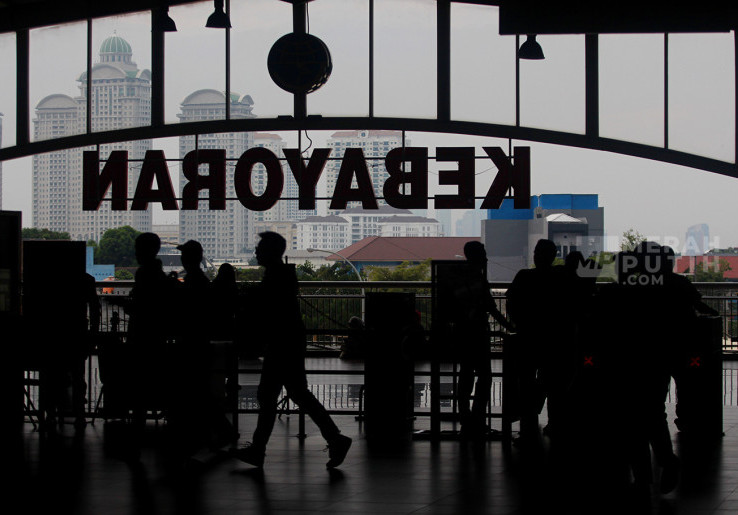 Wacana Penerapan NIK untuk Subsidi Tarif KRL Jabodetabek Tahun 2025
