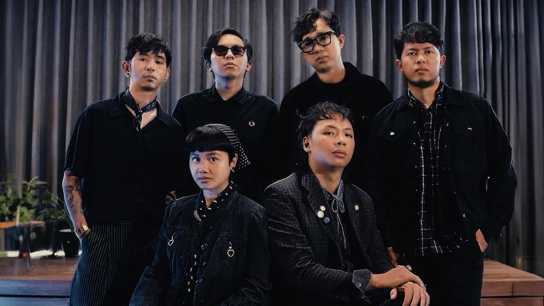 for Revenge Luncurkan Versi Akustik 'Semula' Bersama More On Mumbles