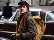 Timothee Chalamet Jadi Bob Dylan di Trailer 'A Complete Unknown'