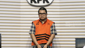 KPK Tahan Mantan Dirut PGN Periode 2008-2017 Hendi Prio Santoso