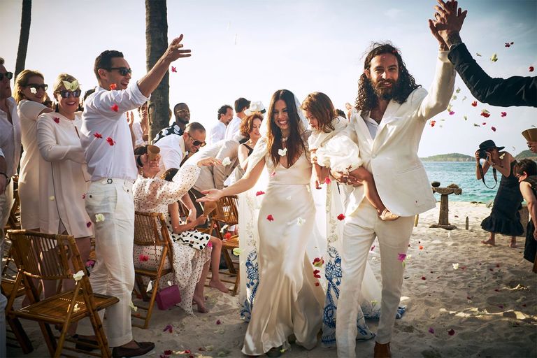 Pernikahan Ally Hilfiger dan Steve Hash di Mustique. (Foto Douglas Friedman)
