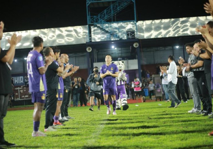 Gantung Sepatu di Persik Kediri, Arthur Irawan Memilih Fokus ke Manajemen