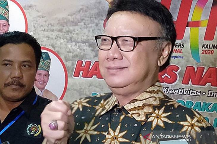 Dasar yang Digunakan Tjahjo Kumolo Pangkas Sejumlah Lembaga Negara