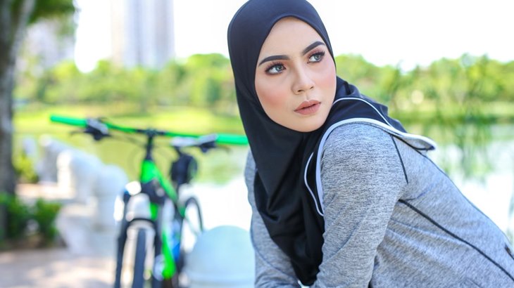 Tips Pilih Baju Olahraga untuk Hijaber