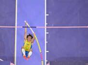 Atlet Swedia Armand Duplantis Pertajam Rekor Dunia Lompat Galah di Olimpiade Paris 2024