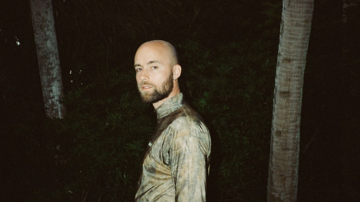 Haux Lepas Single Ketiga 'Senna' Isyaratkan Keinginan Meninggalkan Los Angeles