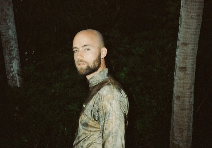 Haux Lepas Single Ketiga 'Senna' Isyaratkan Keinginan Meninggalkan Los Angeles