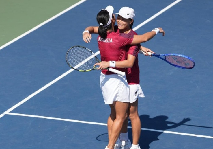 Tampil Dominan! Aldila Sutjiadi dan Janice Tjen Raih Emas Ganda Putri SEA Games Thailand 2025