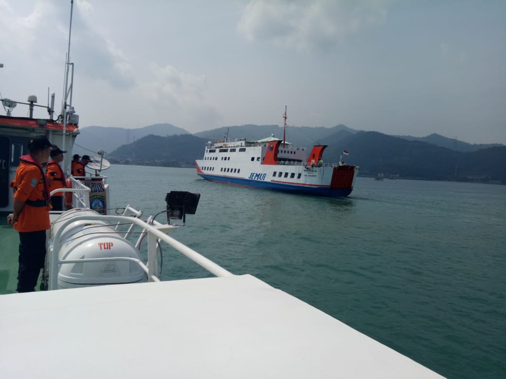 Pantau Anak Gunung Krakatau, KN SAR 224 Basudewa Disiagakan