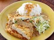 Enaknya, Sarapan Nasi Tahu Telur Khas Indonesia