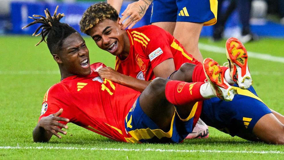 Barcelona Ingin Duetkan Nico Williams dan Lamine Yamal di Camp Nou -  MerahPutih