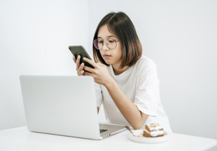 Apa Itu Daring? Ungkap Seluk Beluknya dalam Dunia Digital